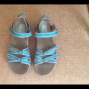 Teva 7.5 women's sandal